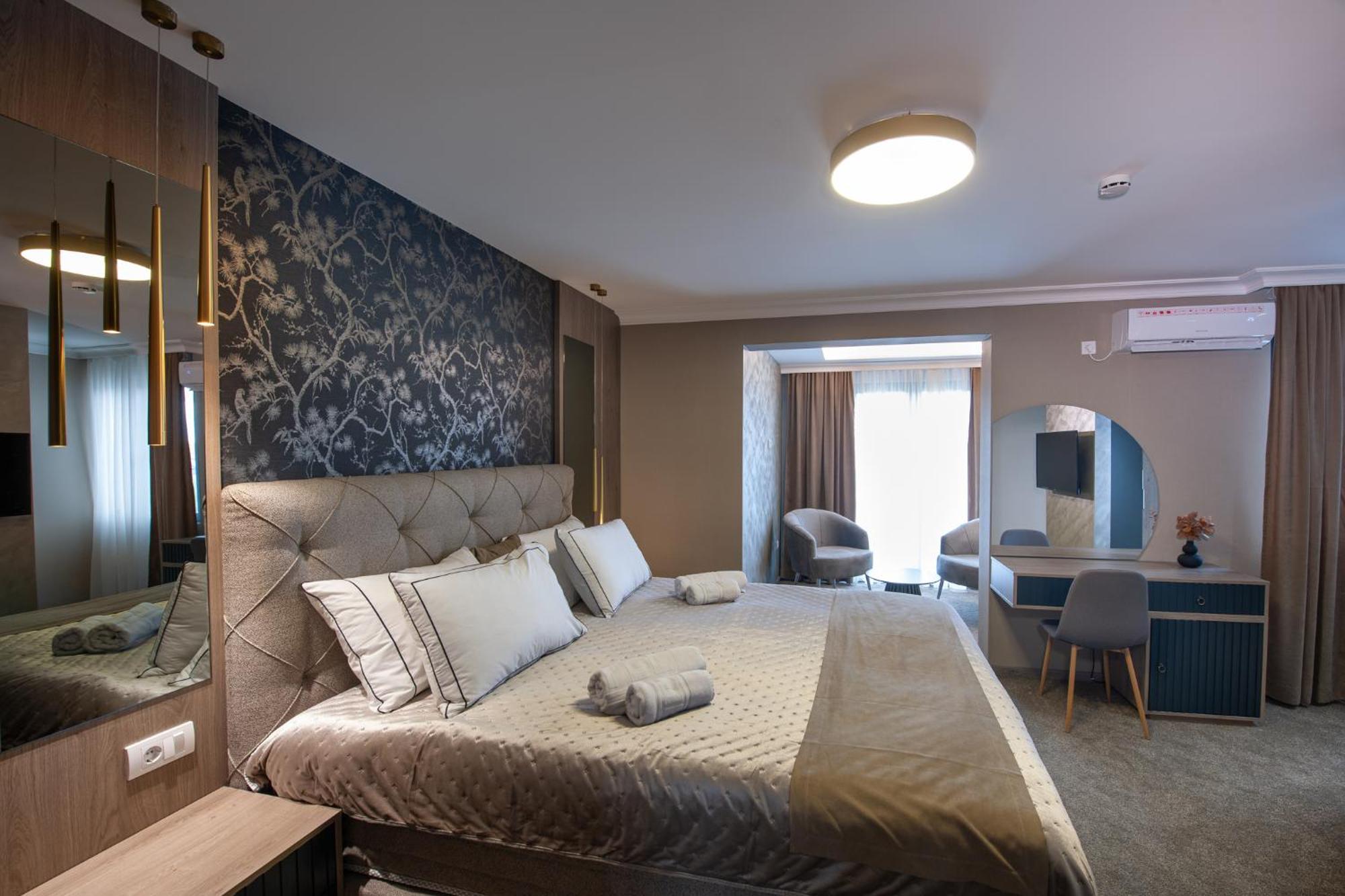 Hotel Kralj Кралево Екстер'єр фото