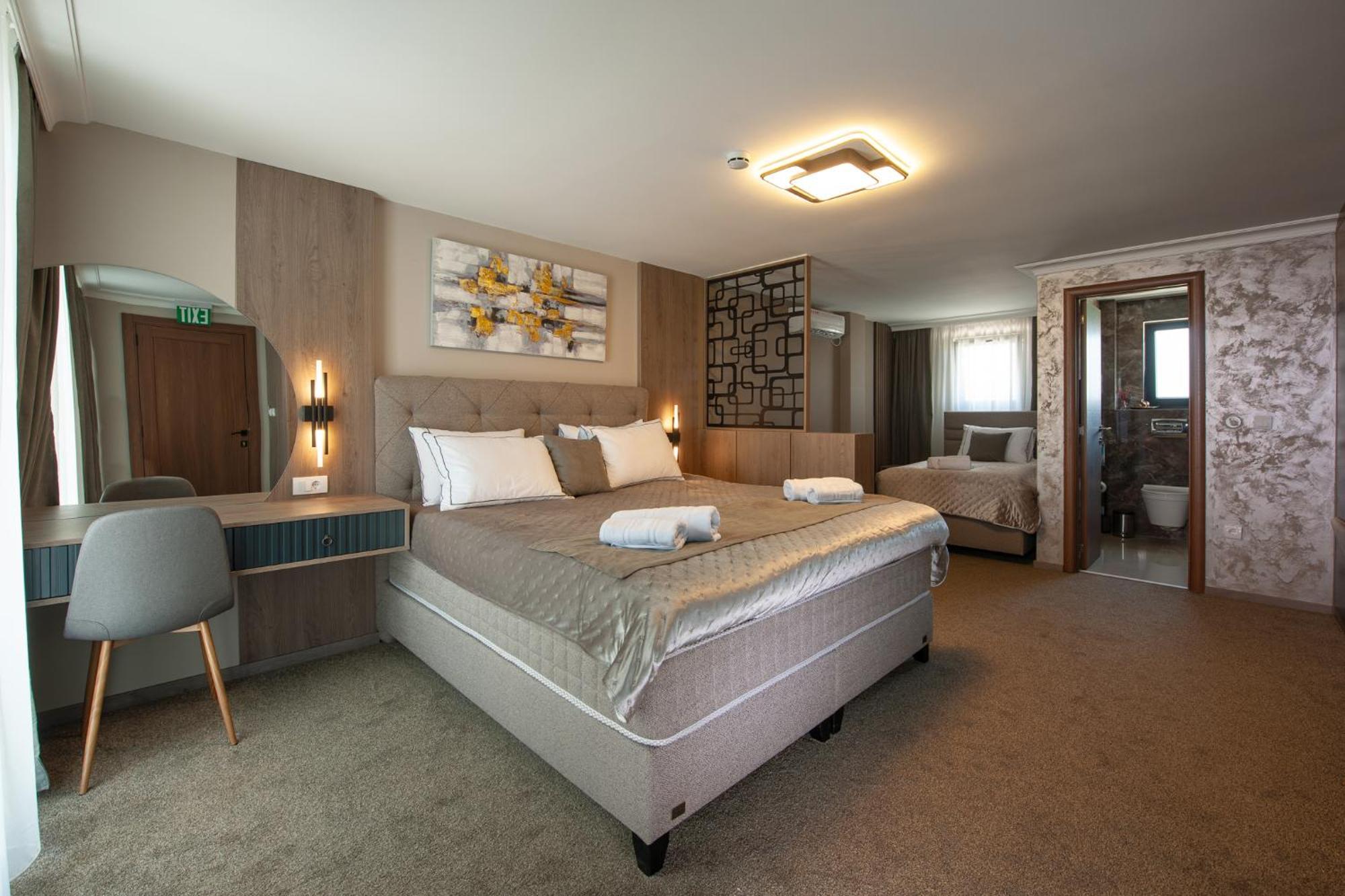 Hotel Kralj Кралево Екстер'єр фото
